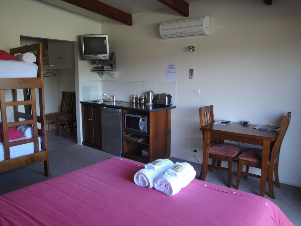Off Mountain Accommodation เมอร์ริจิก ภายนอก รูปภาพ